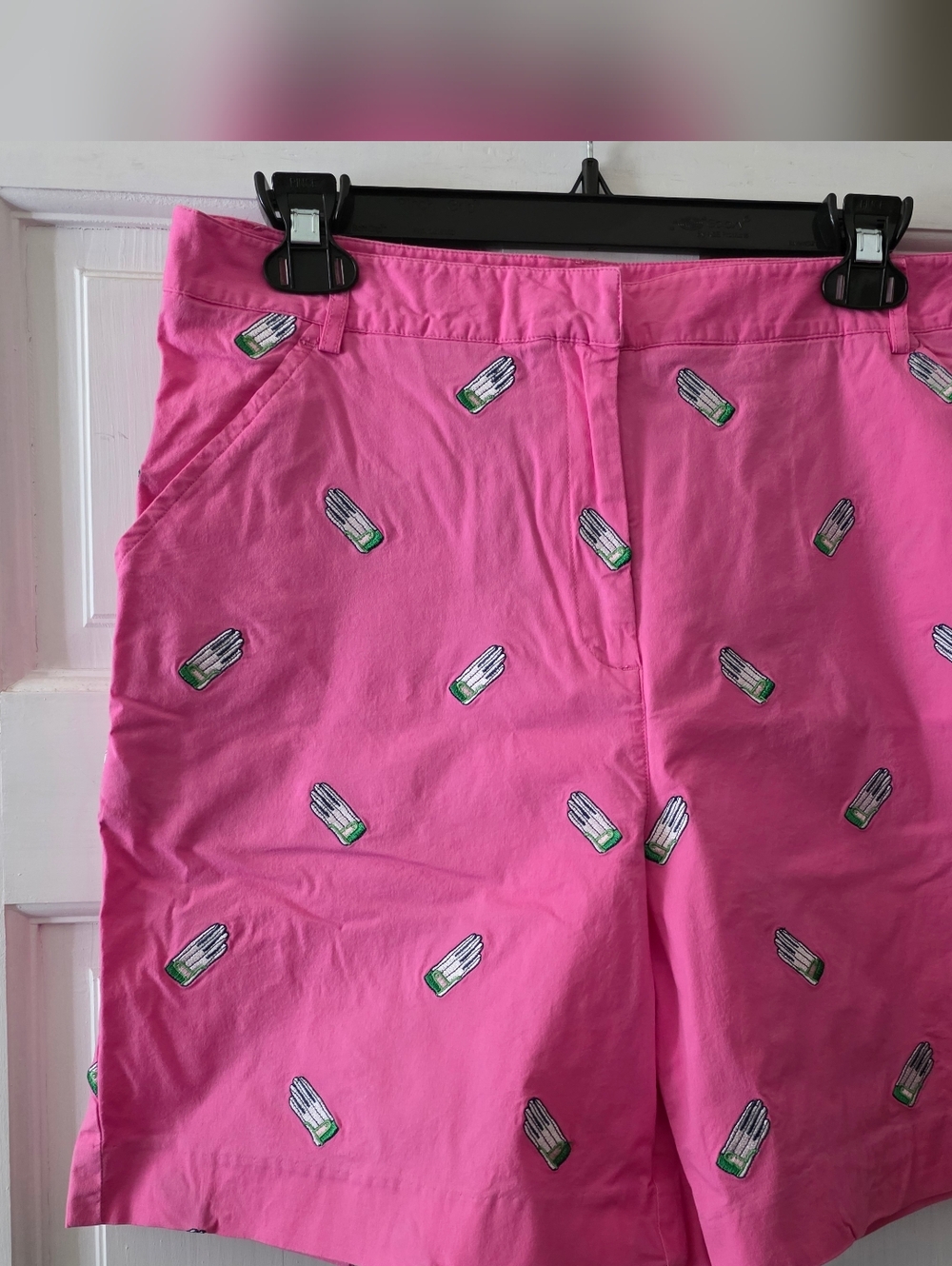 Ladies Lilly Pulitzer Pink Embroidered Novelty Golf Shorts, Sz 10